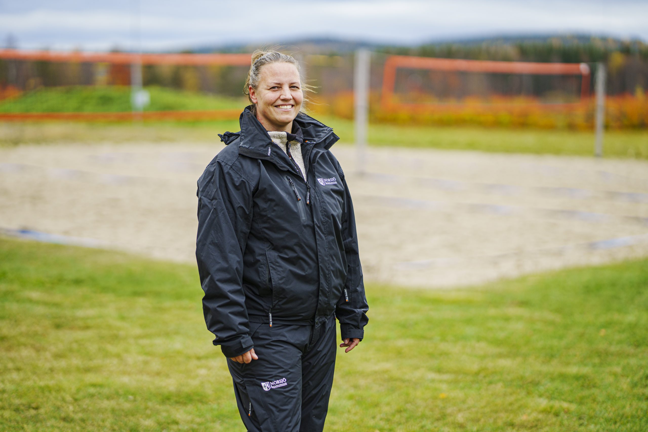 Glad kvinna.